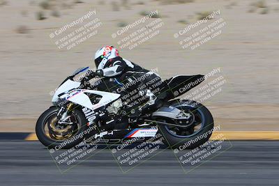 media/Feb-04-2024-SoCal Trackdays (Sun) [[91d6515b1d]]/4-Bowl Backside (11am)/